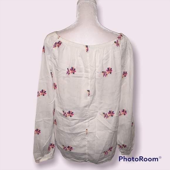 Gap White Peasant Blouse With Embroidered Flowers Size Small - Picture 4 of 5